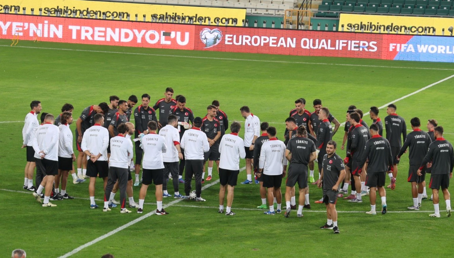 a milli futbol takimi ispanya maci oncesi son calismasini tamamladi xrwuzb22