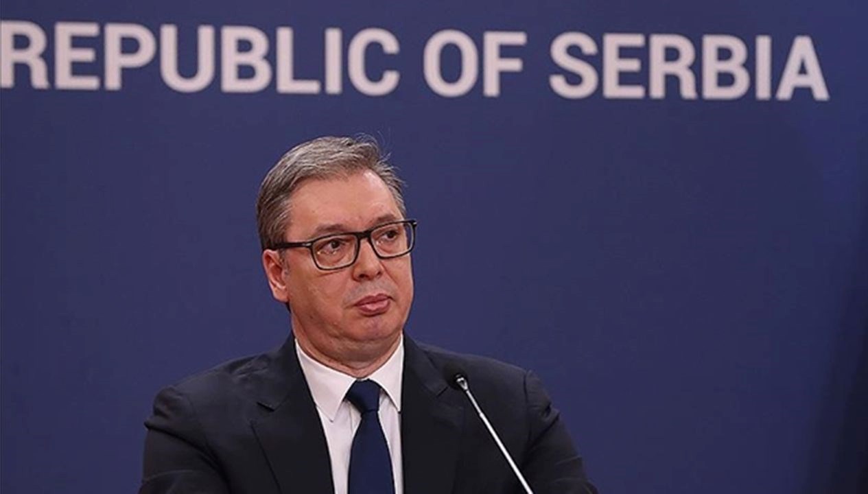 sirbistan lideri vucic dis gucler renkli devrim icindort milyar dolar harcadi A3iPHriV