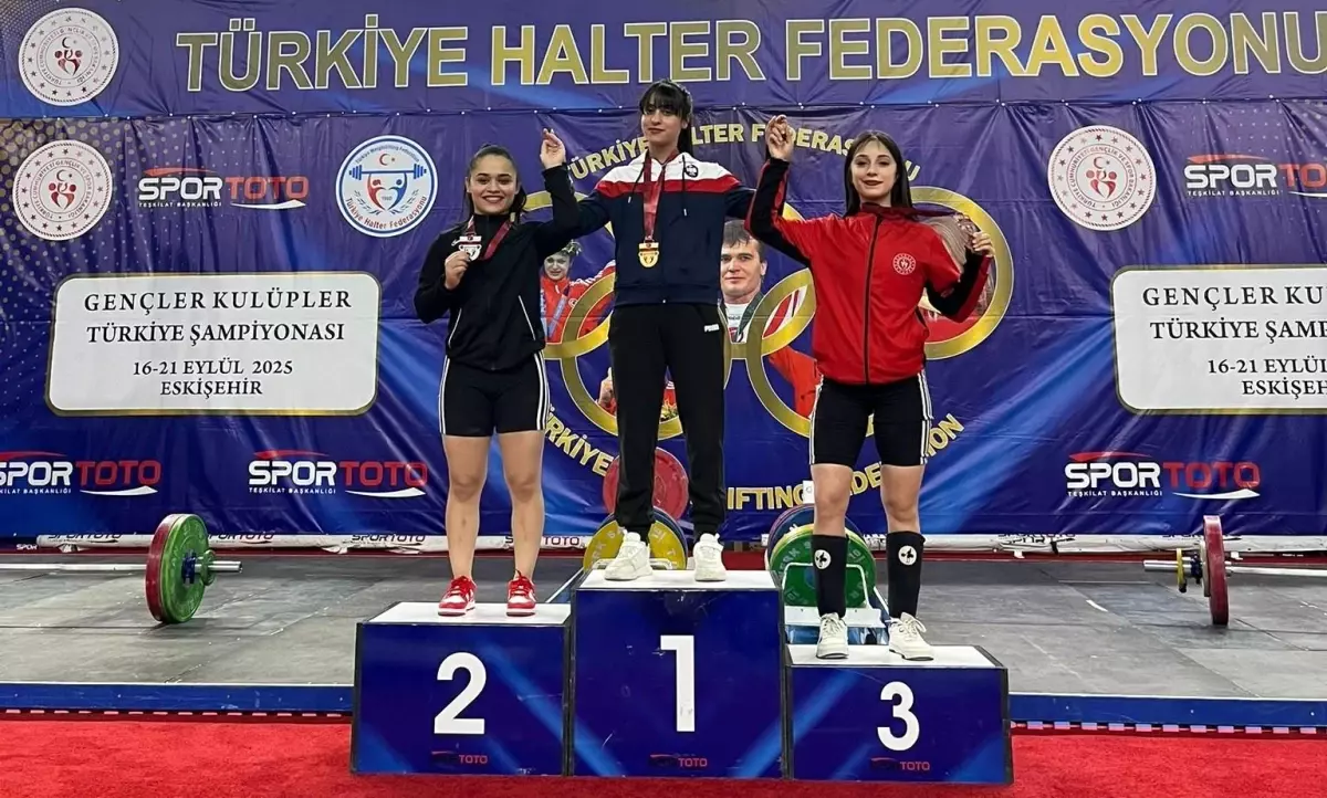 yagmur melek sahin turkiye halter sampiyonasinda gumus madalya kazandi We6nVzxw