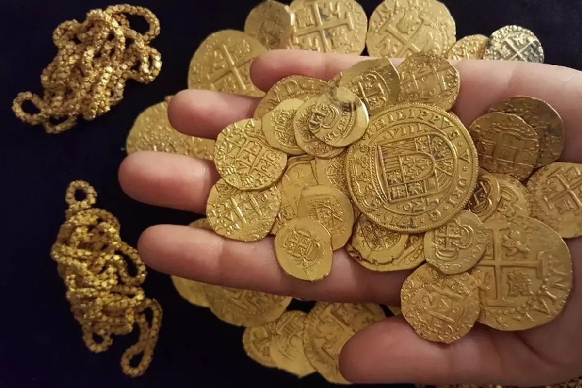 batan geminin enkazindan 1 milyon dolarlik hazine cikarildi para dalgiclara verilecek 3OSkuaU8