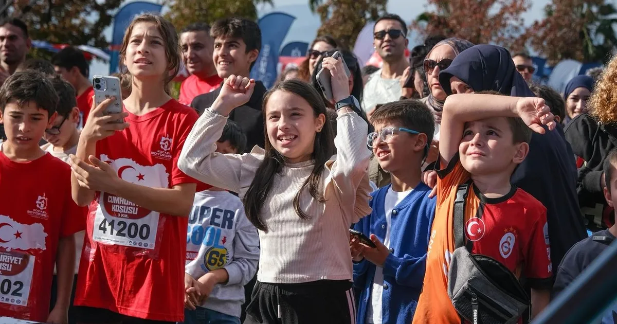 kocaeli cumhuriyet kosusuna akin etti Il3NjzAs.webp