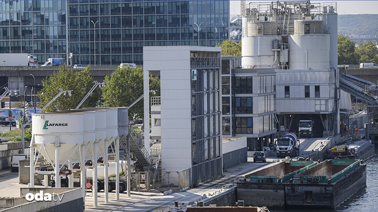 fransanin konustugu isid davasi basladi g7FqCTSP.png