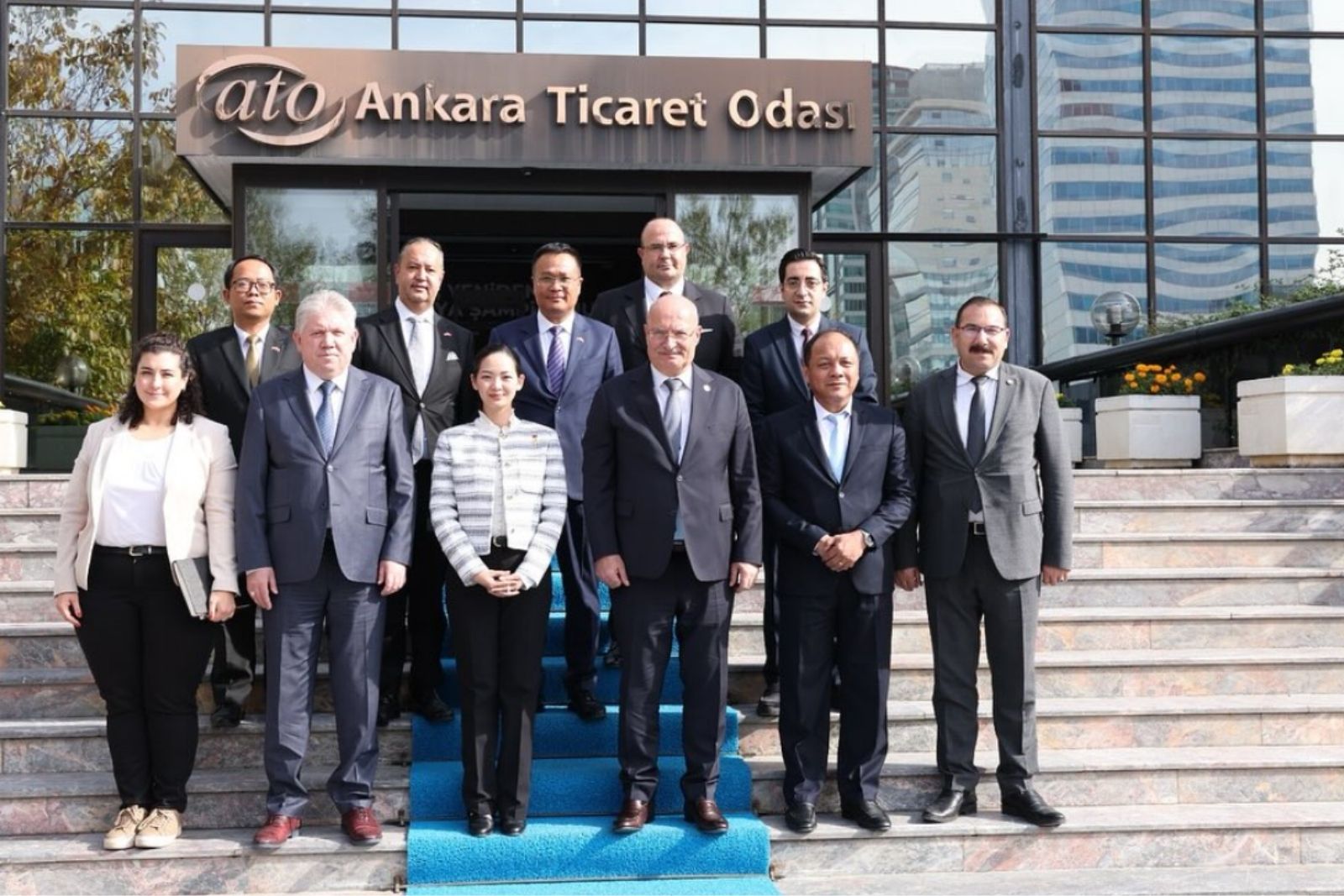 kambocya ticaret bakani cham nimul ankara ticaret odasini ziyaret etti B4QHCyR4.jpg